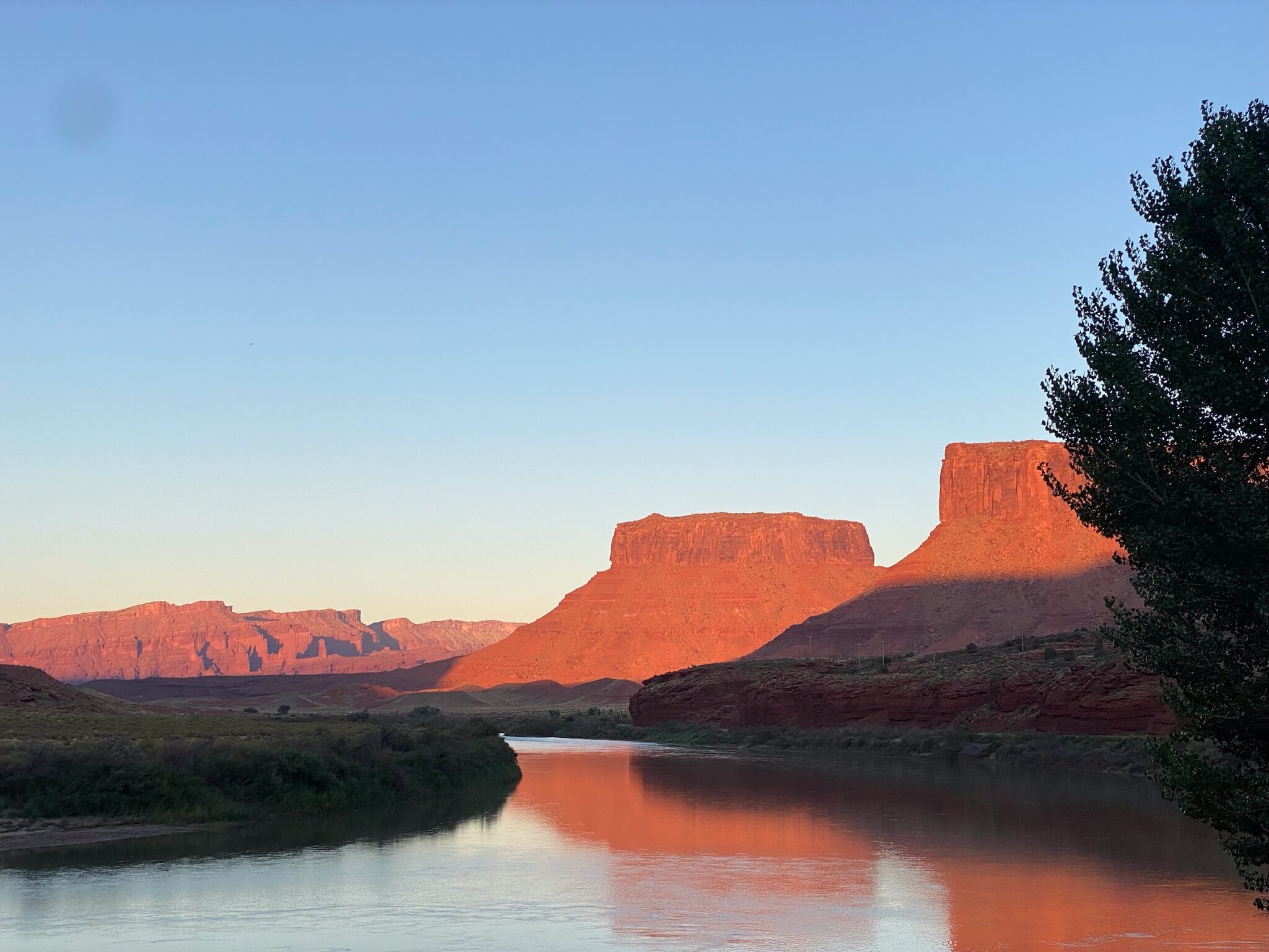 Iconic colors along the banks of the Colorado River